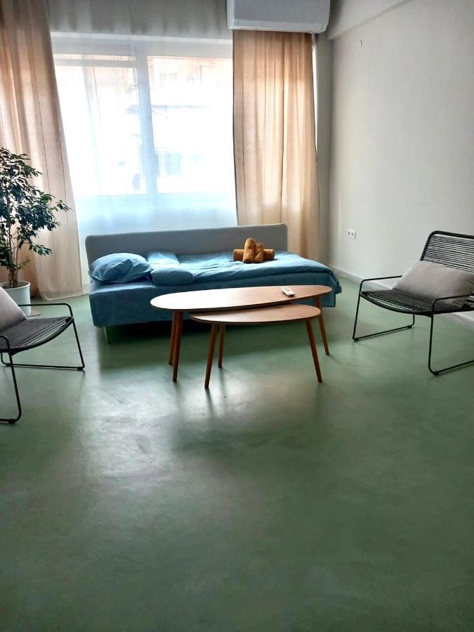 Aparthotel Specious Flat In Saloniki Zewnętrze zdjęcie