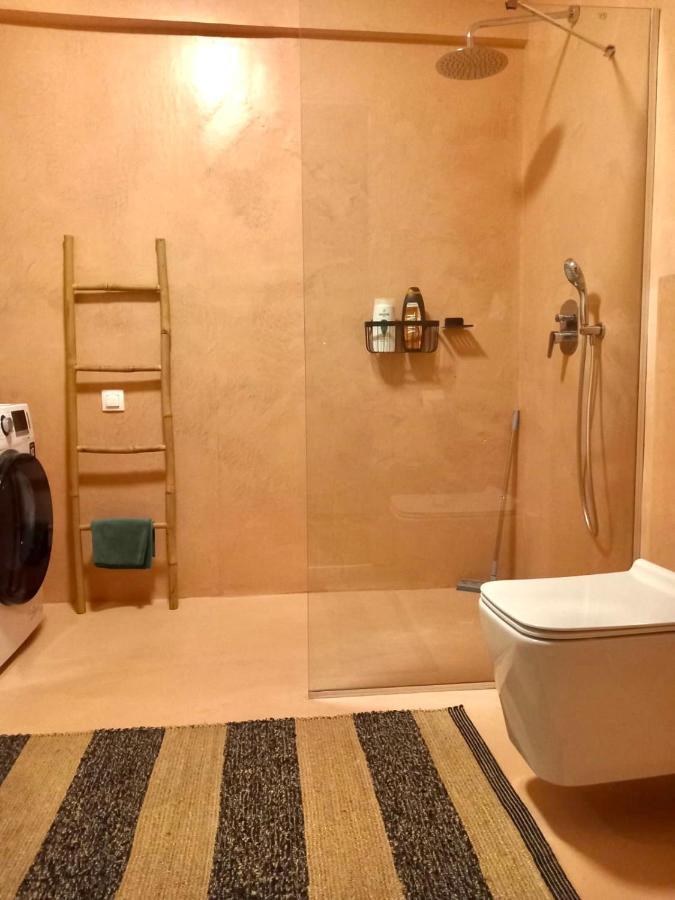 Aparthotel Specious Flat In Saloniki Zewnętrze zdjęcie